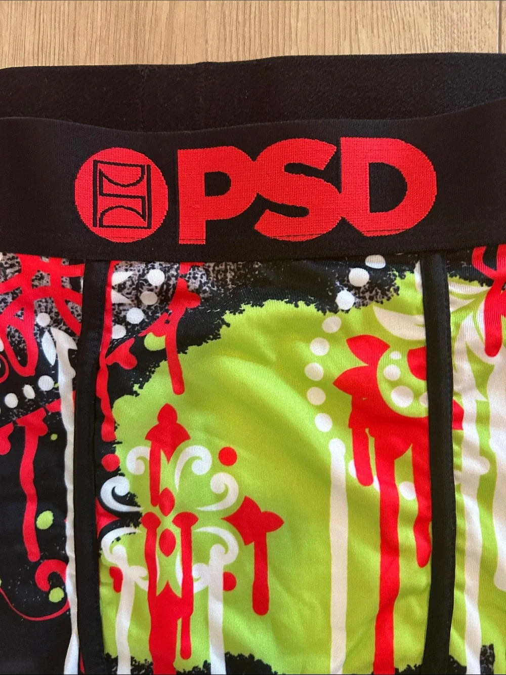 PSD Men's Paisley Print Briefs - Paisley Drip Black/Red, Size Large, NEW NWT